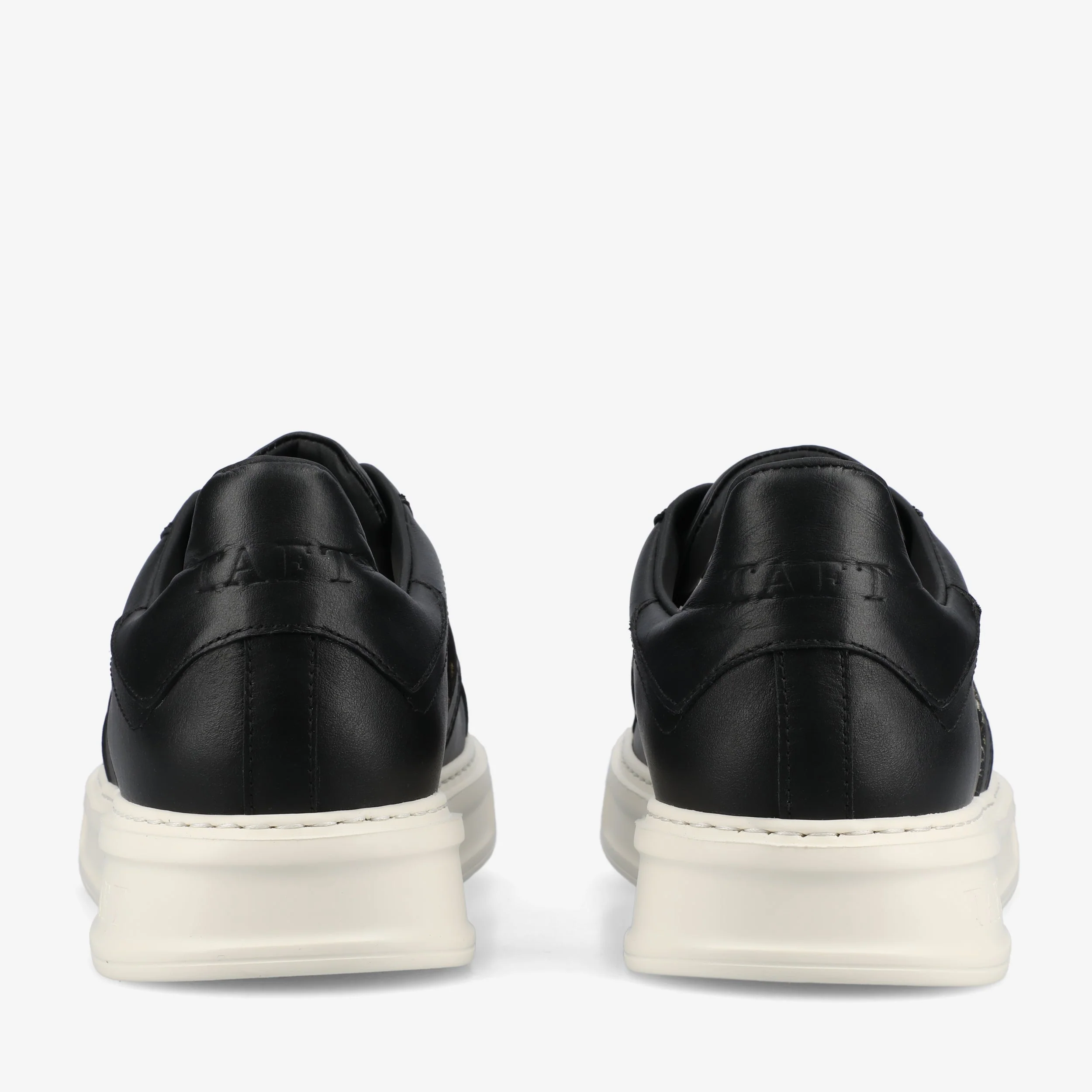 The Logan Sneaker in Black - Image 6