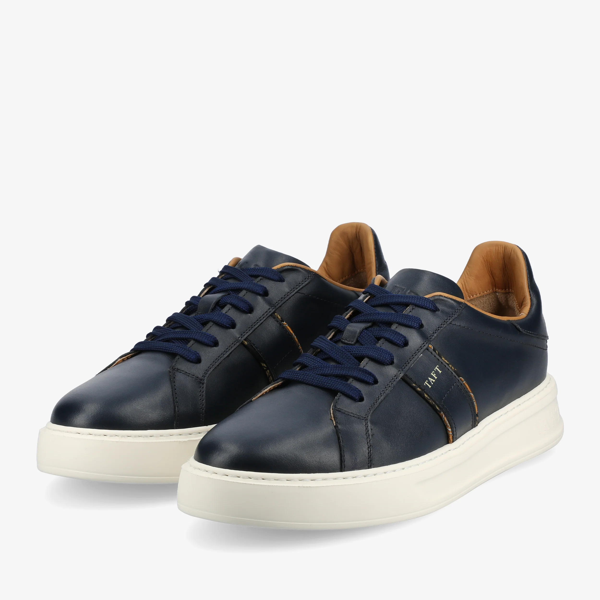 The Logan Sneaker in Navy - Image 3