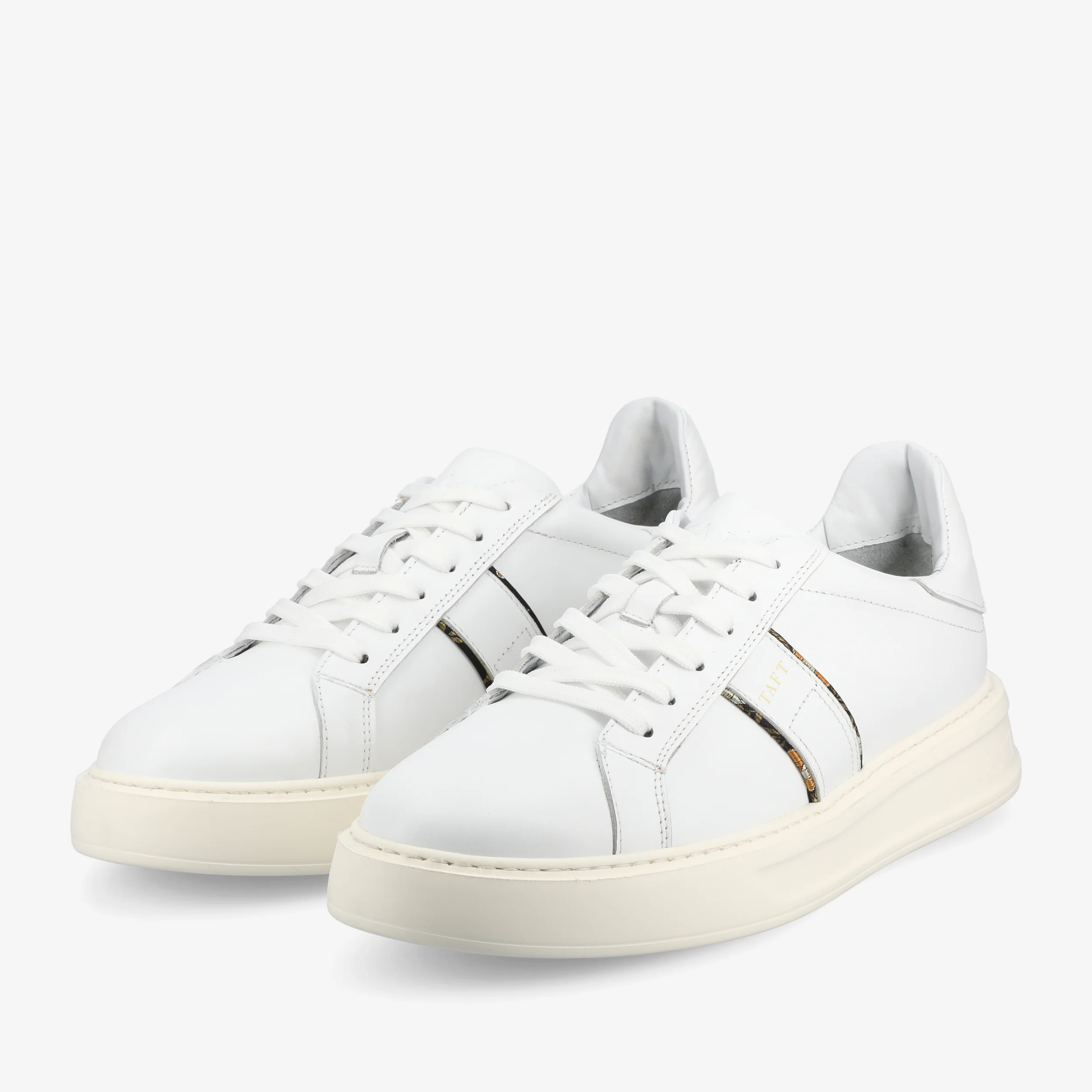 The Logan Sneaker in White - Image 3